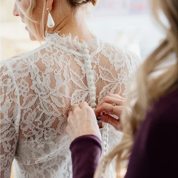 Bettina Top - Jenny Yoo - Size M - Picture 3 of 16